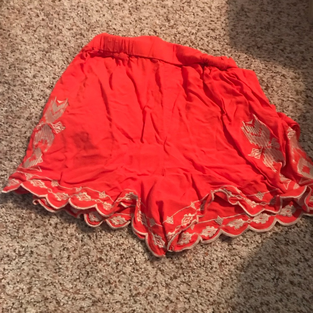 Floral coral shorts
